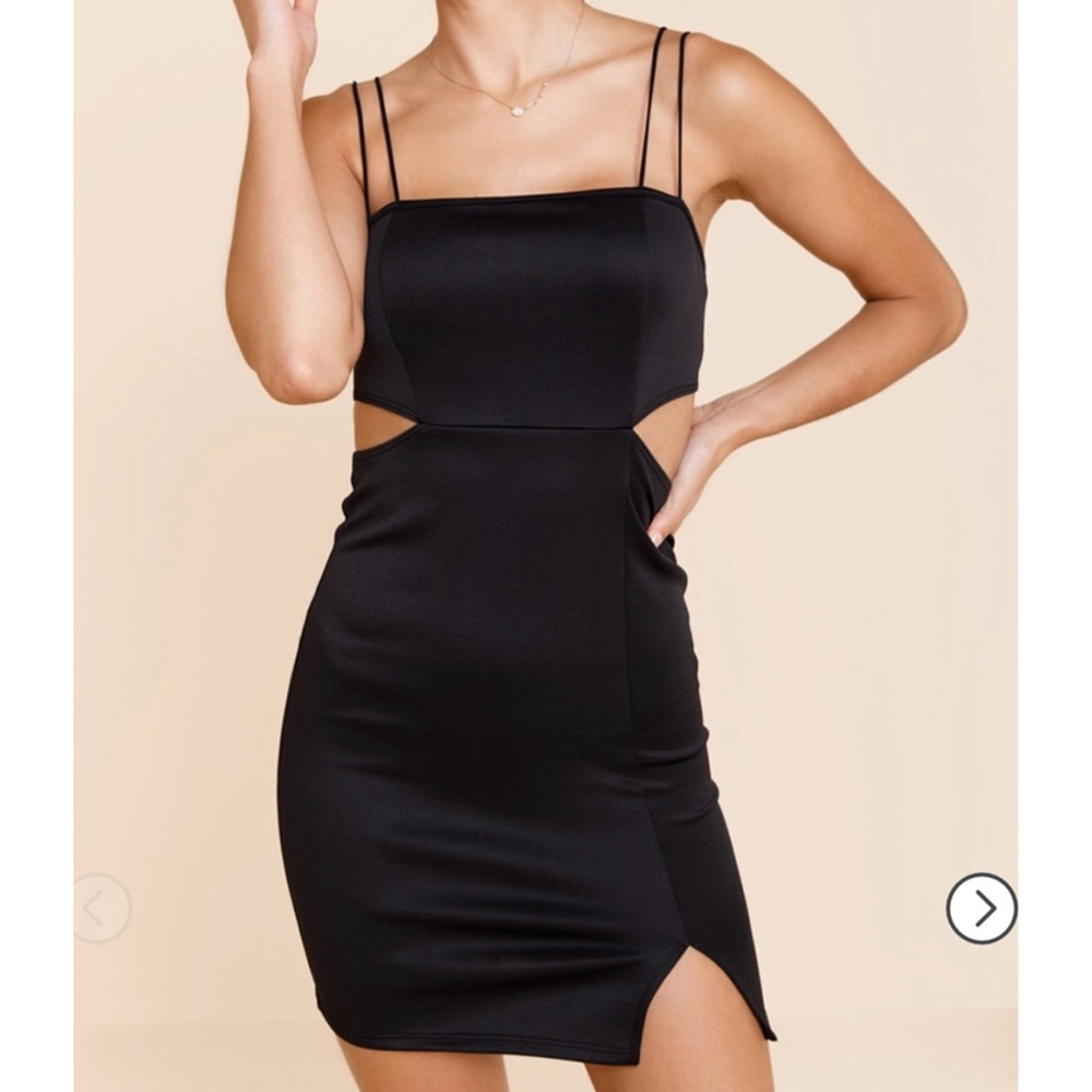 Francesca's Mi Ami Medium Taylor Black Cutout Mini Dress